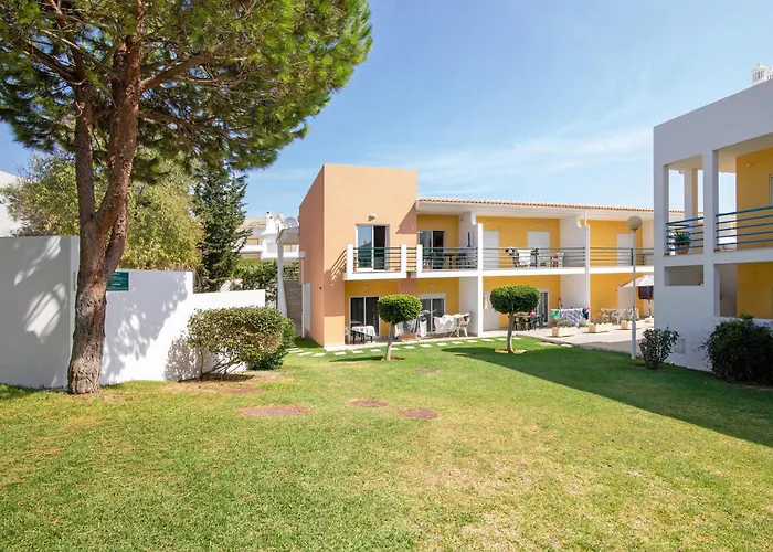 Encosta Sao Jose ギーア